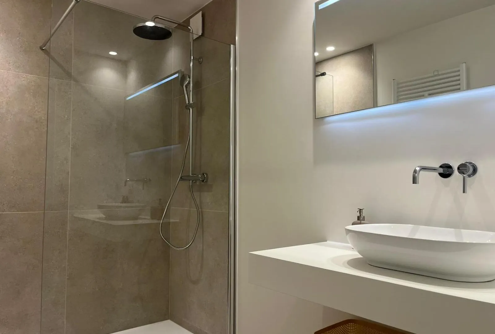 Luxury Apartment With Marina View And Free Parking Ostende